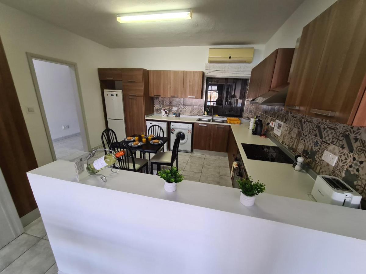 Spacious Seafront Apt Next To Sliema-Valeta Ferry Exterior foto